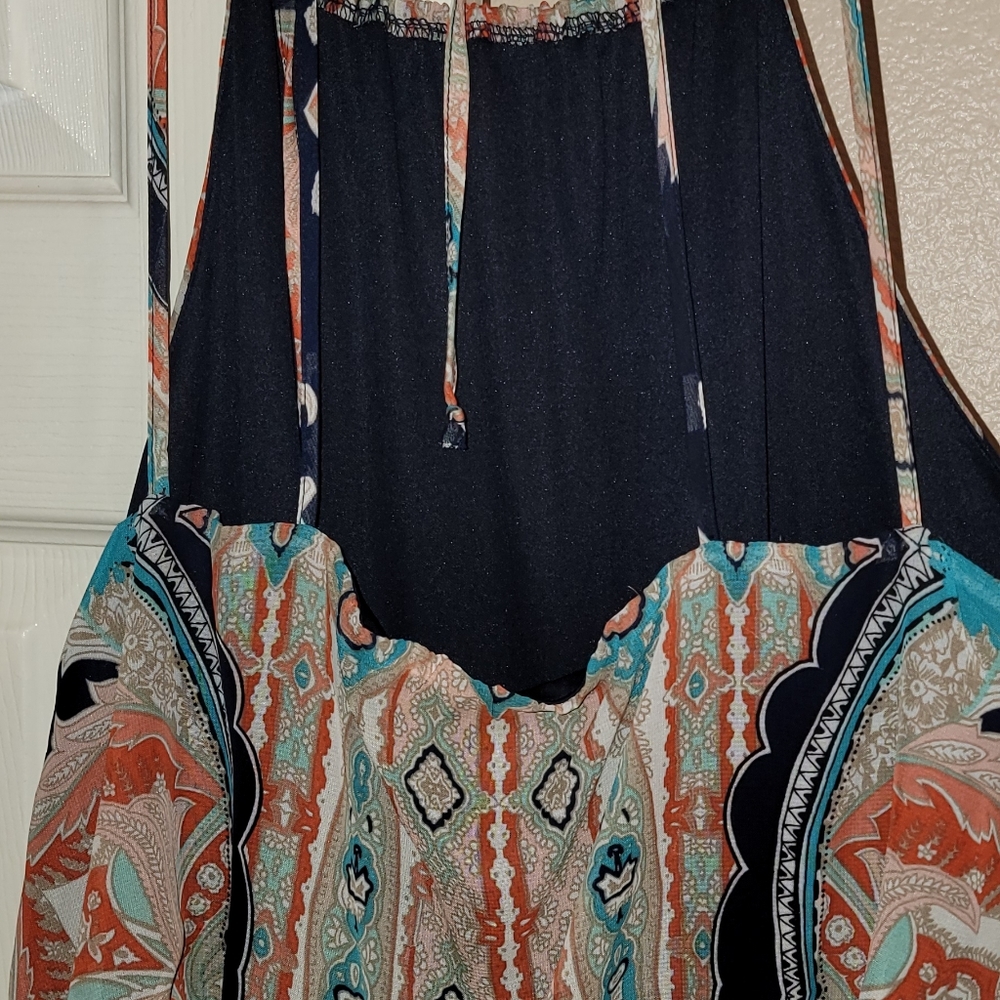 Dress - Picture 3 of 8